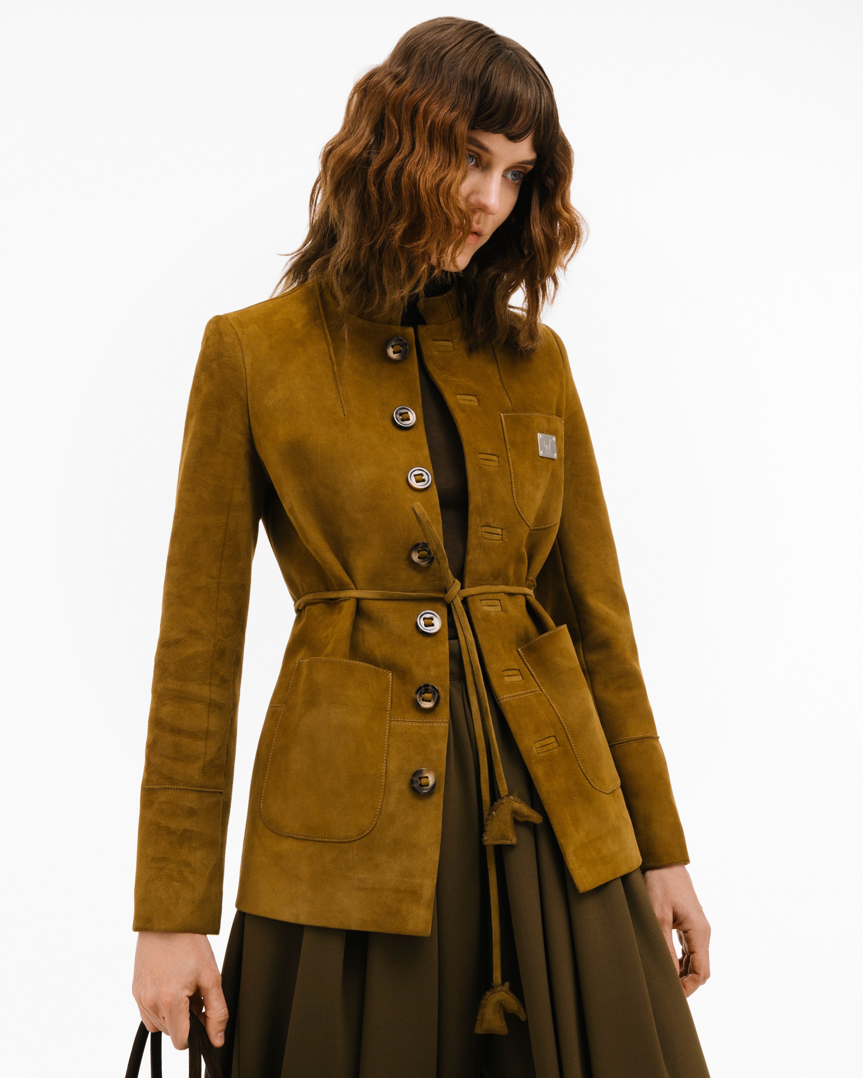 Winter Look 517 (Studio One)