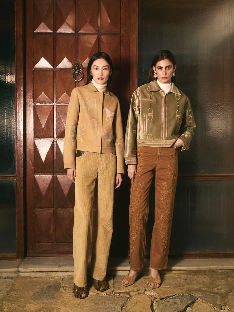 New Hunter – Short Velvet Blazer